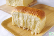 面团揉不出膜能做面包吗 做面包一定要揉出手套膜吗