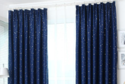 房间和客厅窗帘的遮光度应该怎么选